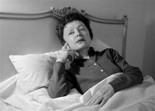 edith piaf height