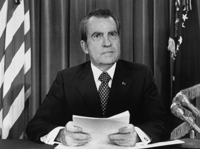 MACAU DAILY TIMES 澳門每日時報This Day in History | 1973 - Nixon announces ...